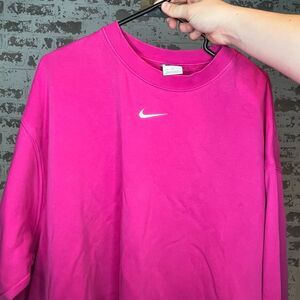Nike | women hot pink crewneck cropped pullover